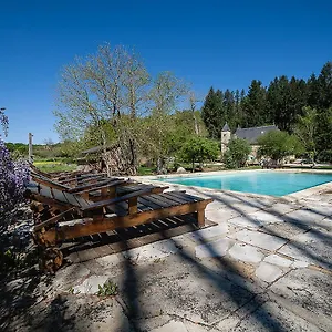 Le Moulin De Planiol Bed & Breakfast